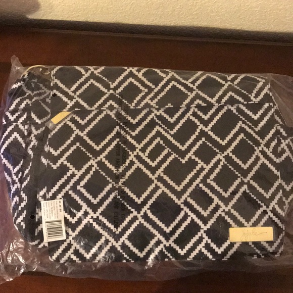 Diaper bag. Ju-Ju-Be brand. The Empress color - Picture 4 of 8